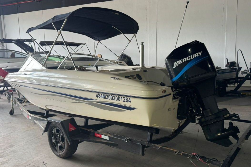 Bayliner 180 - Ano 2002